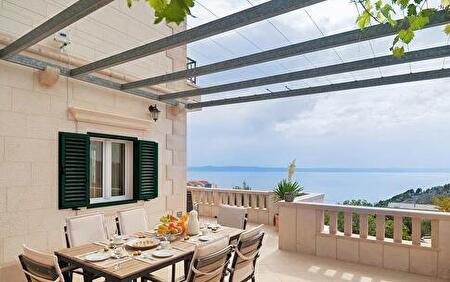Villa Jaksic